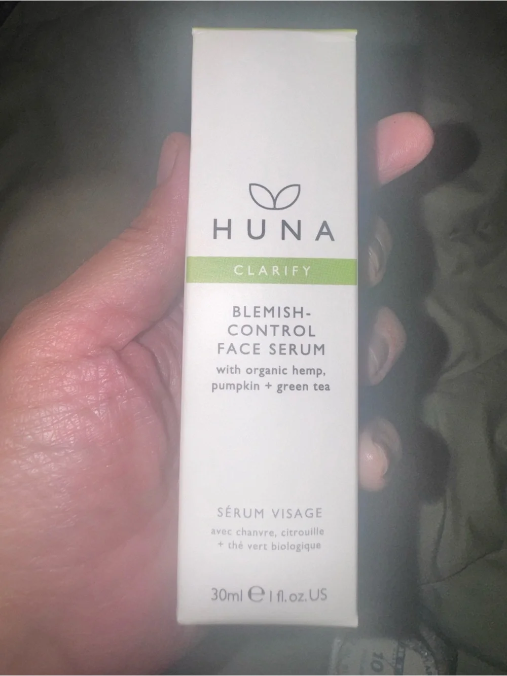 Huna Clarify Blemish-Control Face Serum – White/Green